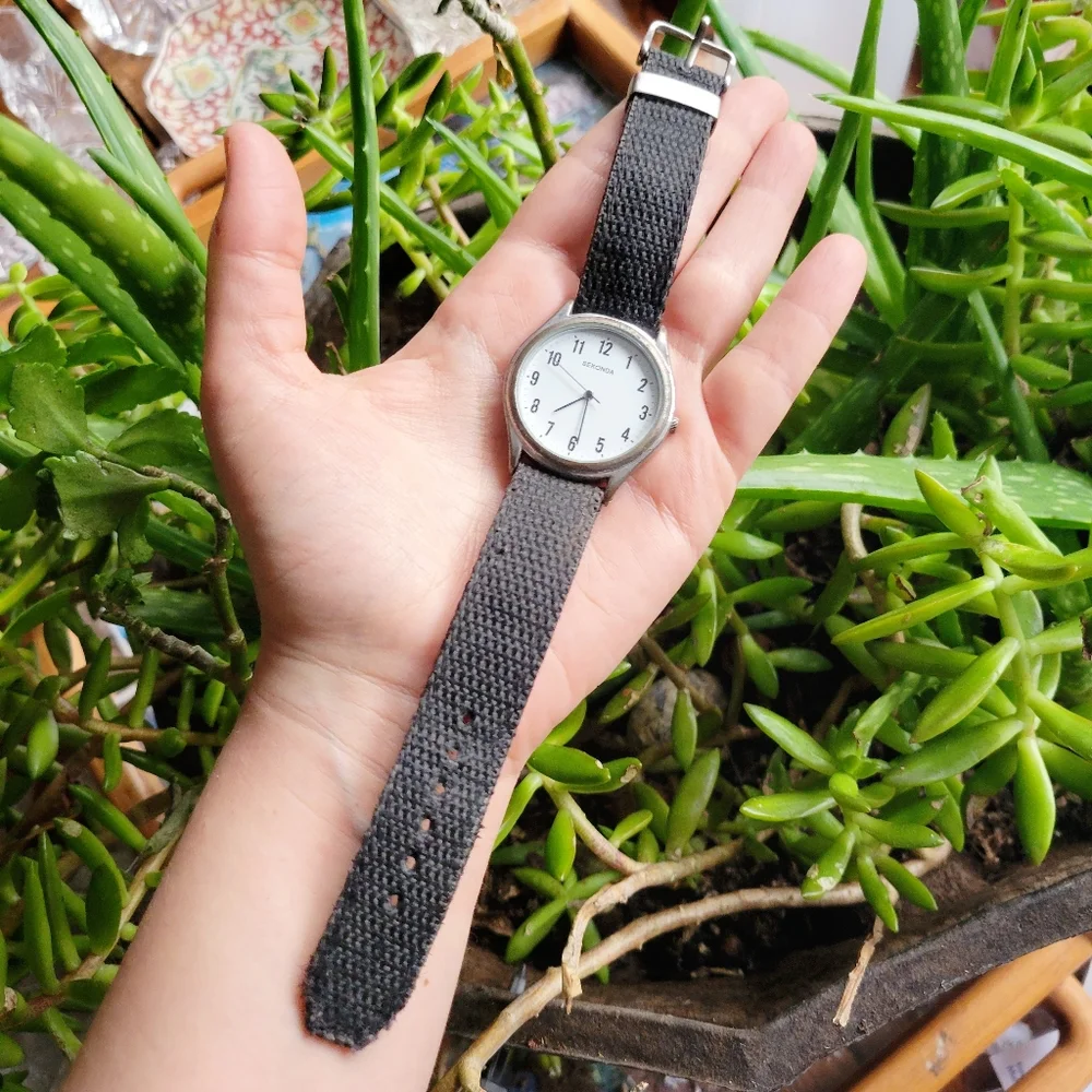 Vintage Sekonda Watch